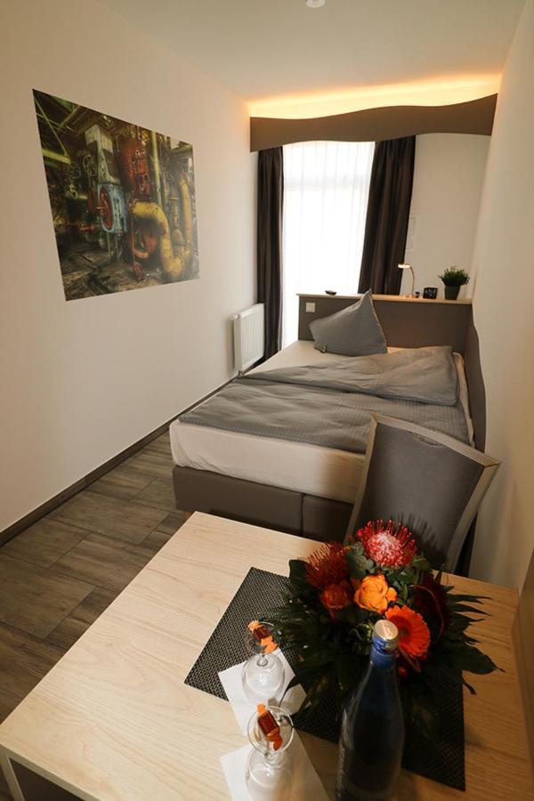Petul Apart Hotel An'Ne 40 ボーフム エクステリア 写真